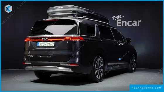 KIA CARNIVAL GASOLINE 9-SEATER SIGNATURE