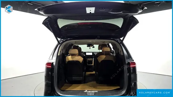 KIA CARNIVAL GASOLINE 9-SEATER NOBLESSE