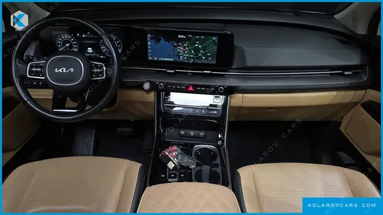 KIA CARNIVAL GASOLINE 7-SEATER SIGNATURE