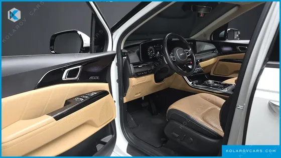 KIA CARNIVAL GASOLINE 7-SEATER SIGNATURE