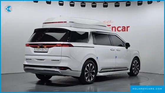 KIA CARNIVAL 9-SEATER HI-LIMOUSINE