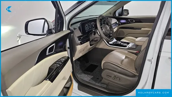 KIA CARNIVAL 9-SEATER HI-LIMOUSINE