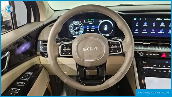 KIA CARNIVAL 9-SEATER HI-LIMOUSINE