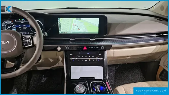 KIA CARNIVAL 9-SEATER HI-LIMOUSINE