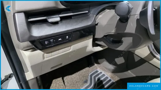 KIA CARNIVAL 9-SEATER SIGNATURE