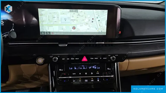 KIA CARNIVAL GASOLINE 7-SEATER NOBLESSE