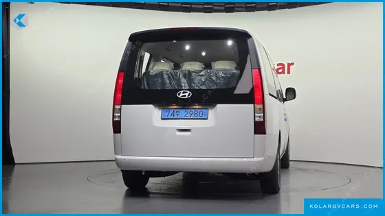 HYUNDAI STARIA EV TOURER 11-SEATER