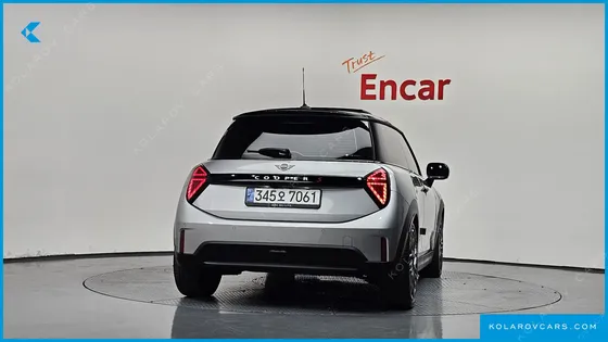 MINI COOPER FAVOURED