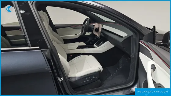 TESLA MODEL Y L LONG RANGE AWD