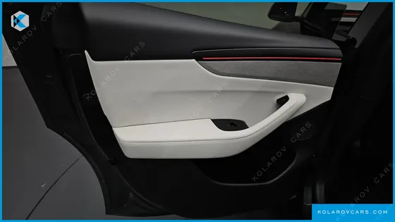 TESLA MODEL Y L LONG RANGE AWD