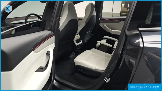 TESLA MODEL Y L LONG RANGE AWD