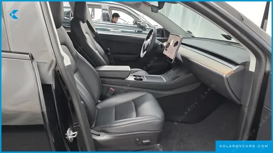 TESLA MODEL Y LONG RANGE AWD