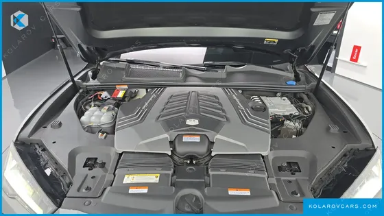 LAMBORGHINI URUS 4.0 V8