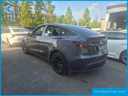 TESLA MODEL Y LONG RANGE AWD