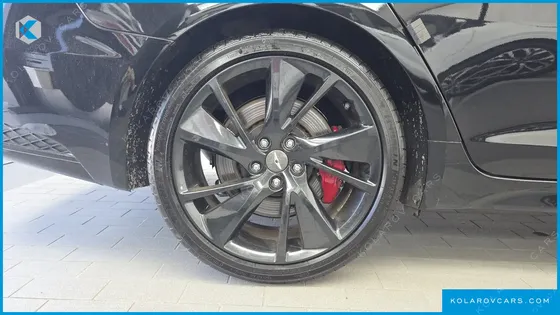 GENESIS G70 GASOLINE 3.3T 2WD