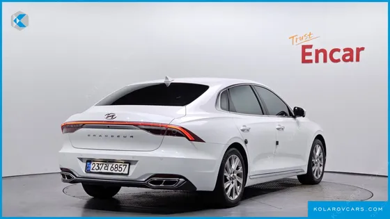 HYUNDAI GRANDEUR CALLIGRAPHY
