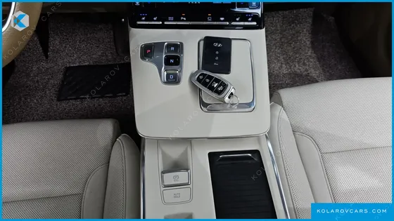 HYUNDAI GRANDEUR CALLIGRAPHY
