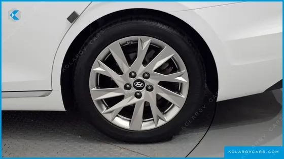 HYUNDAI GRANDEUR CALLIGRAPHY