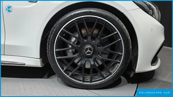 MERCEDES C-CLASS C63 AMG CABRIOLET