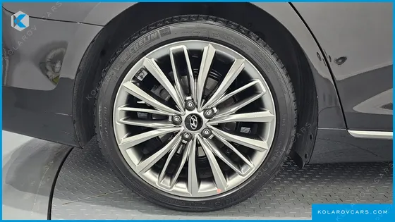 HYUNDAI GRANDEUR 2.4 PREMIUM