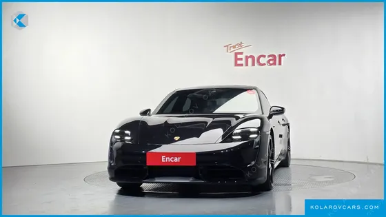 PORSCHE TAYCAN TURBO