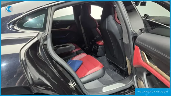PORSCHE TAYCAN TURBO