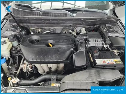 KIA K5 2.0 DELUXE