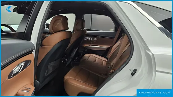 GENESIS GV70 2.5T GASOLINE 2WD