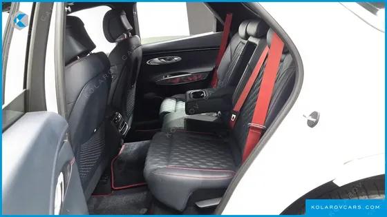GENESIS GV70 2.5T GASOLINE 2WD