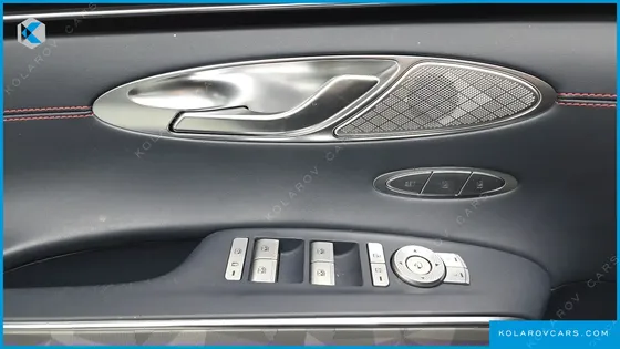 GENESIS GV70 2.5T GASOLINE 2WD