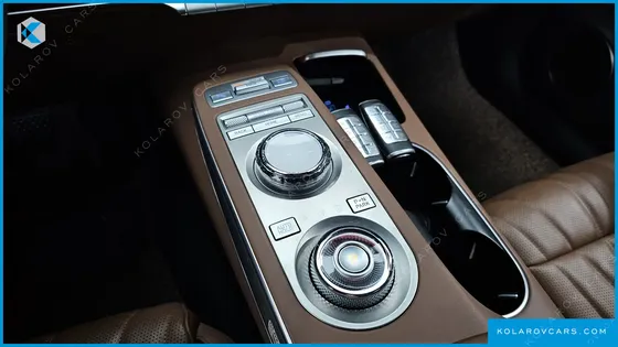 GENESIS GV70 2.5T GASOLINE AWD