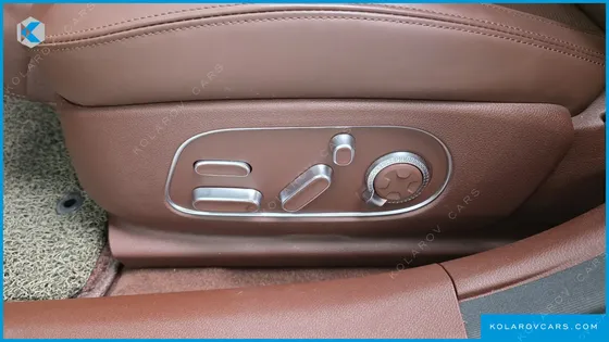 GENESIS G90 GASOLINE 3.5 TURBO AWD