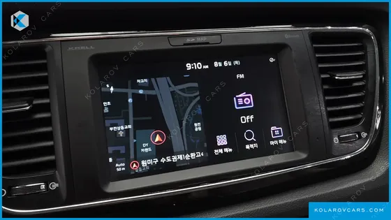KIA CARNIVAL GASOLINE 7-SEATER LIMOUSINE