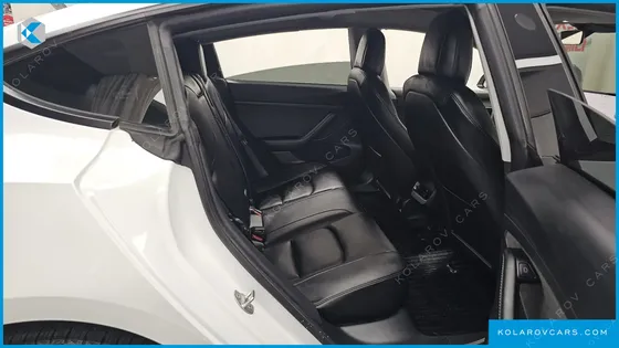 TESLA MODEL 3 LONG RANGE AWD