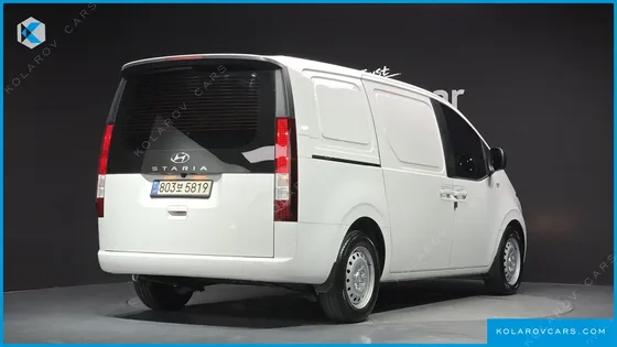 HYUNDAI STARIA CARGO 3-SEATER