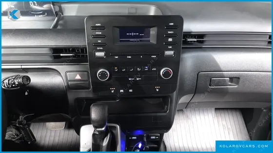 HYUNDAI STARIA CARGO 3-SEATER