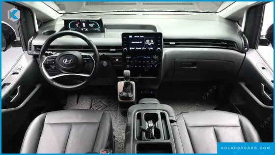 HYUNDAI STARIA HEV 1.6 TOURER 11-SEATER