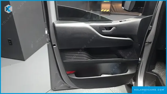 HYUNDAI STARIA HEV 1.6 TOURER 11-SEATER