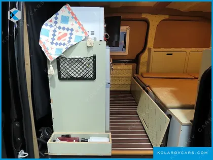 HYUNDAI STARIA 2WD CAMPING CAR