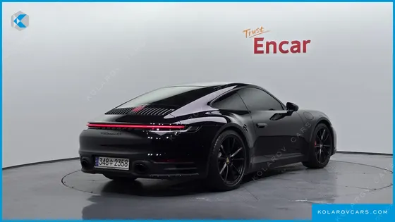 PORSCHE 911 CARRERA 4S