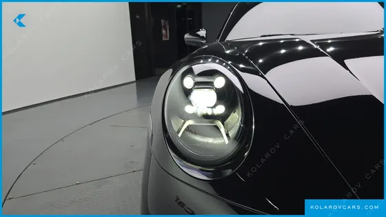 PORSCHE 911 CARRERA 4S