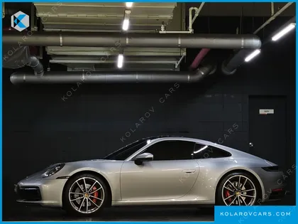 PORSCHE 911 CARRERA 4S