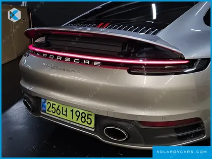 PORSCHE 911 CARRERA 4S