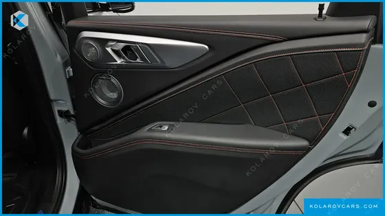 BMW XM 4.4 LABLE