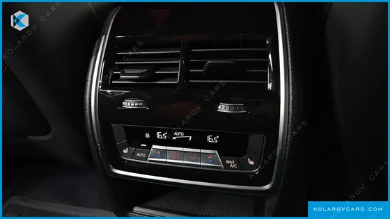 BMW XM 4.4 LABLE