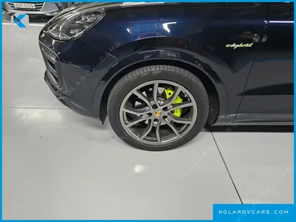 PORSCHE CAYENNE 3.0 E-HYBRID