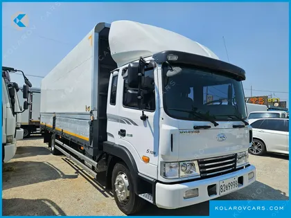HYUNDAI MEGA TRUCK GOLD