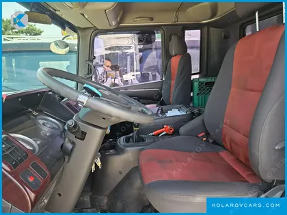 HYUNDAI MEGA TRUCK GOLD