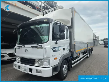 HYUNDAI MEGA TRUCK GOLD