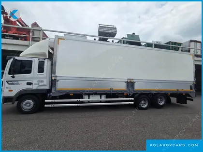 HYUNDAI MEGA TRUCK GOLD